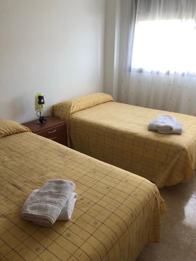 Apartamento Junto A La Playa การ์โบเนรัส ภายนอก รูปภาพ